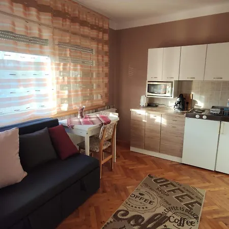 Edit Apartment *